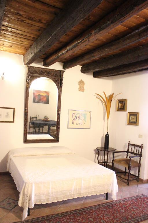 Hotel Filippo'S Holiday House Palermo Zimmer foto